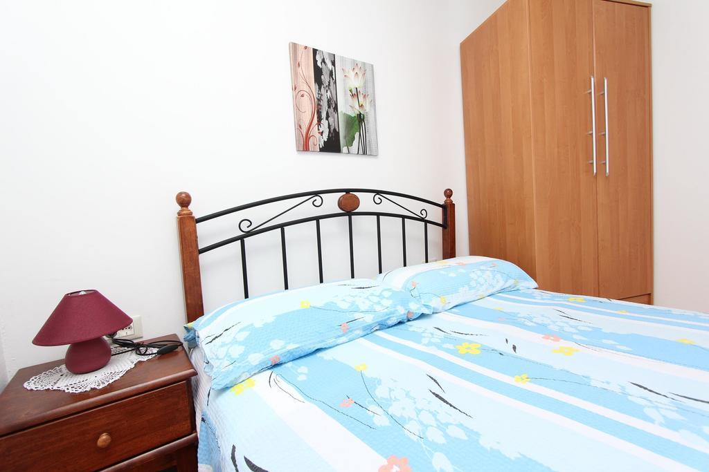 Guest House Liliana Rovinj Rum bild