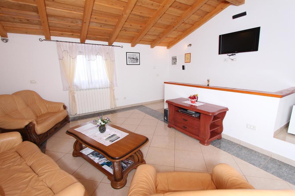 Guest House Liliana Rovinj Rum bild